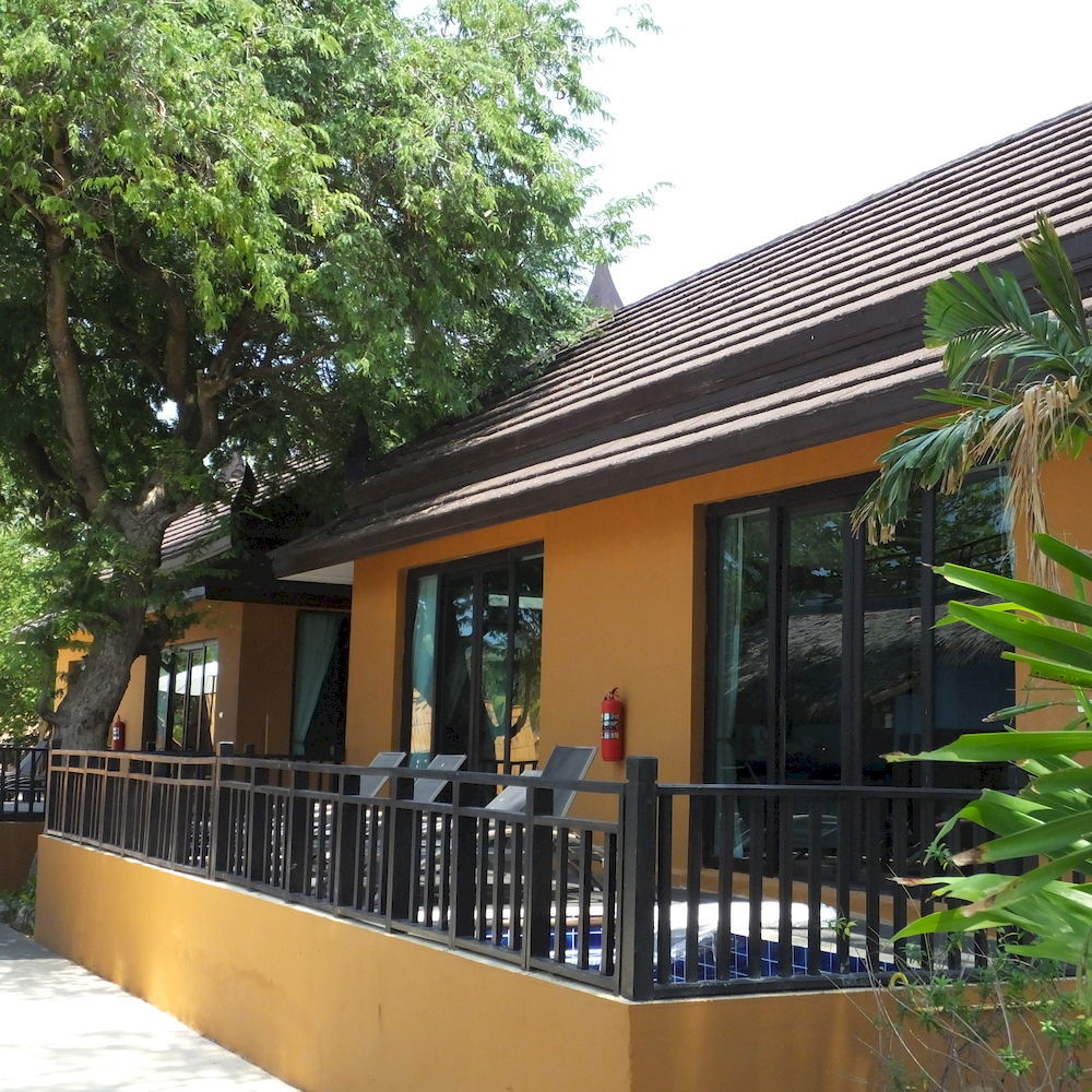 Phi Phi Long Beach Resort & Villa Exterior foto